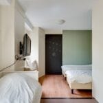 Groepsaccommodatie slaapkamer beneden twee